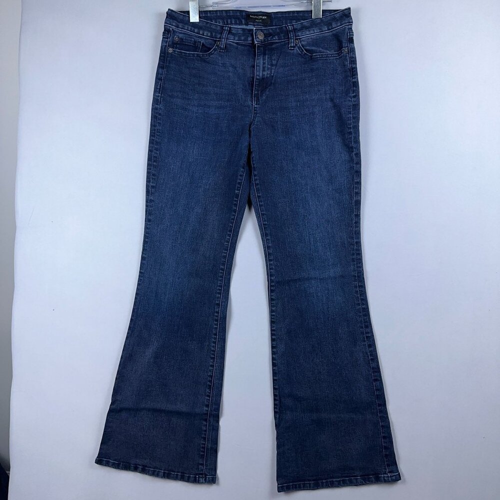 Banana Republic Bootcut Jeans Womens Size 32/14 Mid Rise Medium Wash Blue